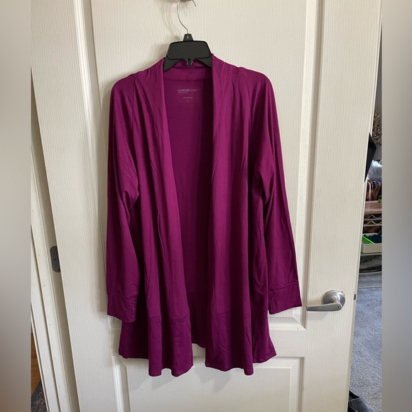 Comfortcode by cuddle duds pink over piece with thumb holes. Size L never worn. - Picture 1 of 5